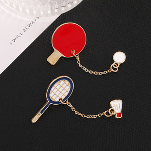 Cartoon Racket Shape Alloy Brooch Chain Pin For Bag Clothing Unisex Fashion Accessory - Product Image 1
