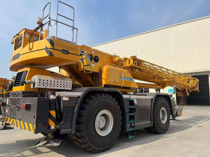 Nouvelle grue tout-terrain XCR70 de 70 tonnes, équipement de levage mobile avec flèche télescopique de 45 m pour l'exploitation minière et la construction - Product Image 3