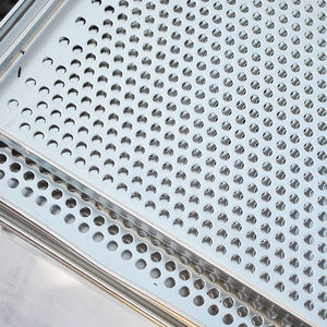 Plateau de cuisson perforé personnalisé en acier inoxydable 304 pour boulangerie, idéal pour biscuits, pain et gâteaux - Product Image 6