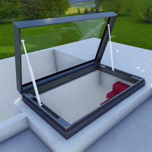 Tailles personnalisées <span class=keywords><strong>Grenier</strong></span> pour petit espace Lucarne électrique Lumière du jour Ventilation <span class=keywords><strong>de</strong></span> l'air Fenêtre Conception peu encombrante Manche en verre Acier - Product Image 2