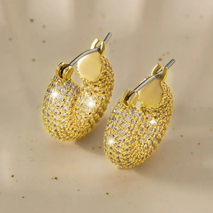 Orecchini a Cerchio a Forma di U con Zirconi Brillanti per Donne, Gioielli Eleganti e Minimalisti di Alta Moda - Product Image 6