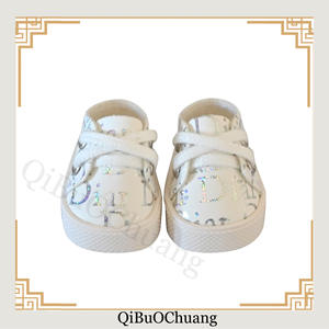 รองเท้าผ้าใบขนาด17ซม. สำหรับตุ๊กตา Labubu-รองเท้า PU ขนาดเล็กอุปกรณ์เสริมสำหรับบ้านตุ๊กตา & ป้ายแขวนสำหรับอุปกรณ์เสริม Labubu - Product Image 3