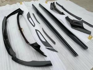 ชุดแต่งแอโรไดนามิกคาร์บอนไฟเบอร์แบบแห้ง N Style สำหรับ <span class=keywords><strong>Ferrari</strong></span> <span class=keywords><strong>812</strong></span> Superfast <span class=keywords><strong>812</strong></span> GTS ประกอบด้วยลิ้นกันชนหน้า สปลิตเตอร์หลัง สเกิร์ตข้าง และสปอยเลอร์ - Product Image 2