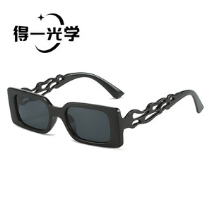 De Yi Optics <b>Square</b> <b>Frame</b> <b>Sunglasses</b> Black UV400 Women Fashion Sun Protection - Product Image 1