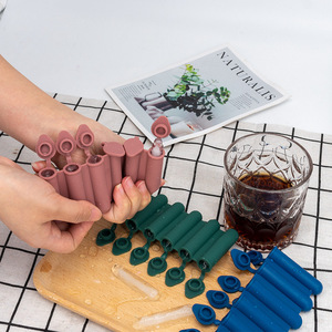 Moule à glaces en silicone alimentaire 6 cavités avec couvercle, réutilisable, pour faire des glaces maison - Product Image 1