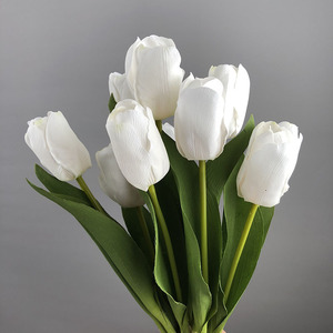 Mini Bouquet de Tulipes Artificielles Douces au Toucher pour Mariage, Maison, Hôtel – Vente en Gros, Fabrication OEM, Couleurs Personnalisées - Product Image 2