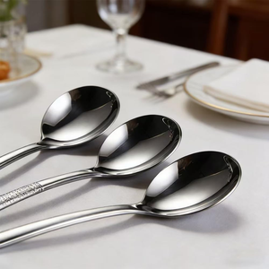 Cuchara de Acero Inoxidable Reutilizable y Duradera con Diseño Martillado, Personalizable con Logotipo, OEM ODM, Cubertería para Mesa de Comedor con Empaque de Marca Privada - Product Image 2