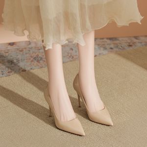 Zapatos de tacón de aguja con punta en pico para mujer 9888T, de charol, para oficina, tacón súper alto de 8 cm, sin cordones, color liso - Product Image 3