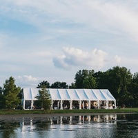 Tentes d'extérieur en alliage d'aluminium de haute qualité 20X40Stretch Waterproof Cheese Hut Party Tente d'église