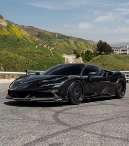 ชุดแต่งคาร์บอนไฟเบอร์สำหรับ Ferrari SF90 รุ่นอัพเกรด 1016-Style ประกอบด้วยลิ้นหน้า สเกิร์ตข้าง สปอยเลอร์ ดิฟฟิวเซอร์ สภาพใหม่ - Product Image 2