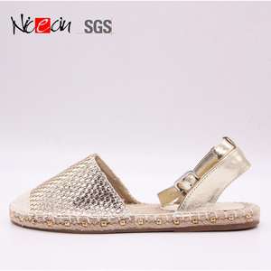 <span class=keywords><strong>Sandali</strong></span> <span class=keywords><strong>espadrillas</strong></span> Nicecin all'ingrosso <span class=keywords><strong>sandali</strong></span> <span class=keywords><strong>espadrillas</strong></span> con suola in iuta <span class=keywords><strong>sandali</strong></span> <span class=keywords><strong>espadrillas</strong></span> piatti da <span class=keywords><strong>donna</strong></span> - Product Image 2