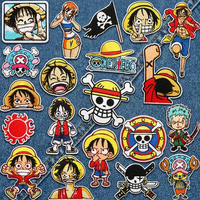 Patchs personnalisés en PVC pour moto, écologiques et durables, motifs Cœur, Fleur, Alphabet, en relief 3D, pour vêtements et chapeaux, fabriqués au Vietnam