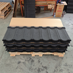 Tuile de <span class=keywords><strong>toiture</strong></span> en métal ondulé moderne revêtue de pierre - Ignifuge et imperméable pour immeubles d'appartements - Product Image 1