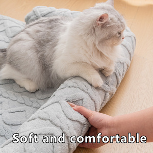 Pet Mat Rectangle 10cm Thick Polyester Fiber Geometric Pattern <b>Dog</b> Bed Four Seasons Use - Product Image 4