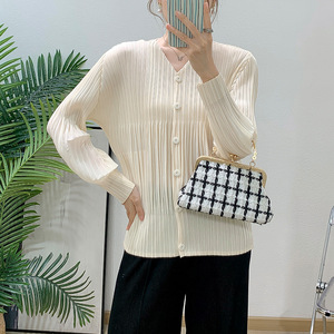 Blusa Plisada Tejida Informal de Primavera Verano para Mujer de Miyake, Cuello Redondo, Ecológica, Transpirable, Teñida Lisa, 2 Piezas - Product Image 6