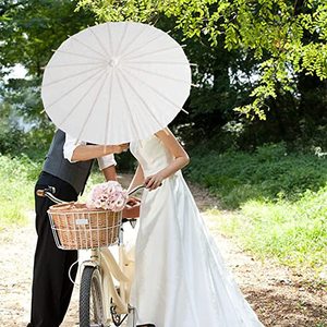 Parasol en papier huilé personnalisé, blanc, pour mariage, avec manche en bois, style chinois, pour fête - Product Image 2