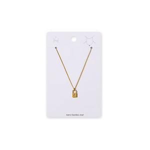 Collar con Colgante Angelina, Chapado en Oro, Acero Inoxidable, Cierre con Dije, Joyería Minimalista para Uso Diario, Regalo - Product Image 1