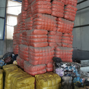 High Quality Second Hand Short-Sleeved T-<strong>Shirts</strong> Summer Collection Polyester/Cotton Mixed Clothing Wholesale - Product Image 3