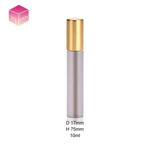 7Ml 8Ml 10Ml 12Ml 15Ml Frost Gold Rõ Ràng Màu Xanh Lá Cây Cuộn Trên Nước Hoa Thủy Tinh Chai Tinh Dầu Với Kim Loại Lăn Bóng - Product Image 1