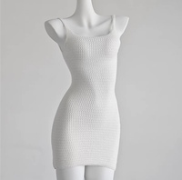 Usine personnalisée femmes pull en tricot printemps été slip robe tricot mince Sexy dames robe licou cou sans manches à bretelles robe en tricot