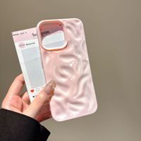 Convient à l'iPhone 16 Pro Max étui de téléphone avec texture météore 3D et motif de rides étui de protection de téléphone haut de gamme