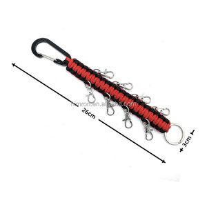 Nouveauté : Porte-nœuds de cheerleading faits main avec mousqueton et porte-clés en paracorde pour adolescentes, idéal pour le sport et le cheerleading - Product Image 3