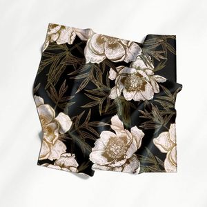 Écharpes en soie imprimées sur mesure, sans minimum de commande, bandanas en soie personnalisés, écharpes en soie surdimensionnées de créateur - Product Image 2