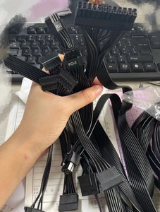 แหล่งจ่ายไฟคอมพิวเตอร์แบบกำหนดเองจากโรงงาน 750 วัตต์ ได้รับการรับรองมาตรฐาน Bronze สำหรับเกมมิ่ง คอมพิวเตอร์ PSU สำหรับเกมเมอร์ ผลิตแหล่งจ่ายไฟคอมพิวเตอร์ - Product Image 3