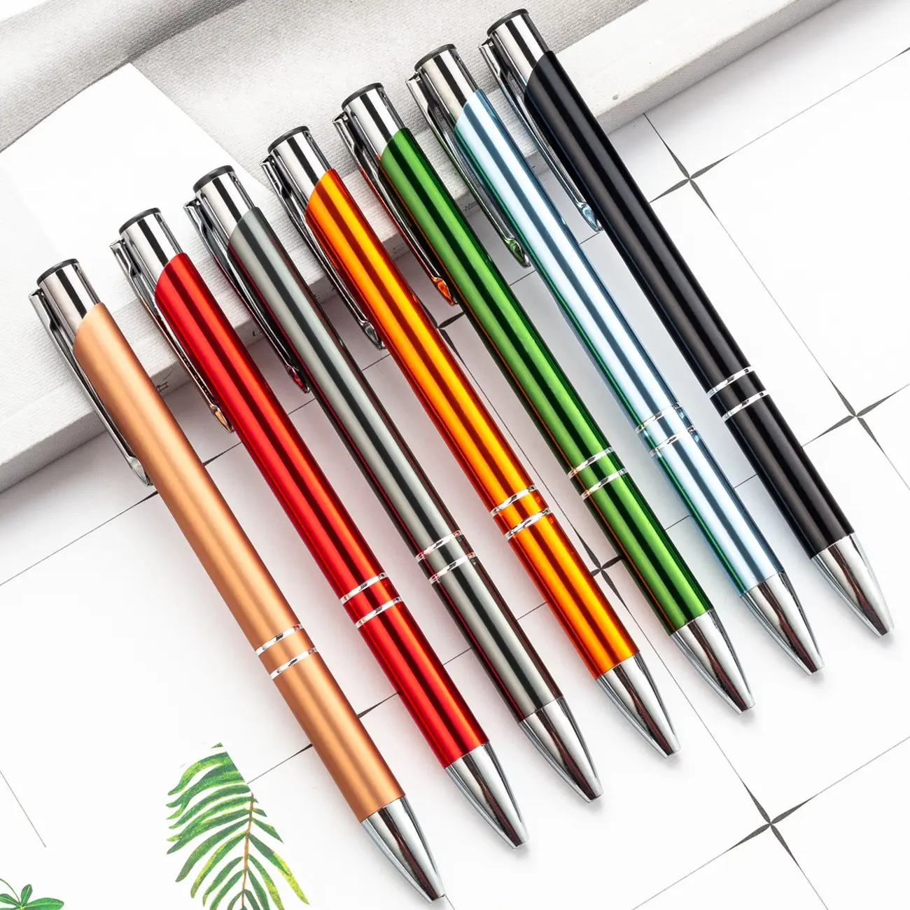 Bonne qualité usine directement or stylos en métal cadeau stylo en métal Créatif stylo en métal au Prix de Gros