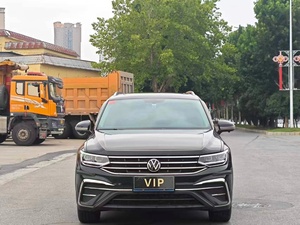 <span class=keywords><strong>Volkswagen</strong></span> <span class=keywords><strong>Tiguan</strong></span> L 1.5TSI 300TSI Automatique SUV LHD d'occasion 2025 – Voiture essence <span class=keywords><strong>Tiguan</strong></span> L en état quasi <span class=keywords><strong>neuf</strong></span> pour l'exportation - Product Image 2
