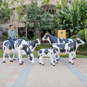 Escultura de Vaca de Fibra de Vidrio de 6 Pies de Altura, <span class=keywords><strong>Estatua</strong></span> de Vaca de Tamaño Real, <span class=keywords><strong>Estatua</strong></span> de Vaca Grande de 2 Metros de Altura - Product Image 3