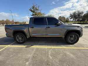 Toyota Crewmax Limited TRD Pro Automática USADA, CAMIONETA PICK-UP DE DOBLE CABINA - Product Image 2