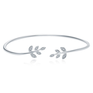 Commercio all'ingrosso in argento 925 Sterling braccialetti minimalisti in rodio placcato braccialetti con foglie di zircone alla moda per le donne - Product Image 6