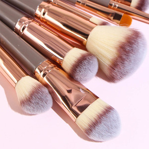 Meilleur Kit <span class=keywords><strong>de</strong></span> <span class=keywords><strong>Pinceaux</strong></span> <span class=keywords><strong>de</strong></span> <span class=keywords><strong>Maquillage</strong></span> Doux <span class=keywords><strong>et</strong></span> <span class=keywords><strong>de</strong></span> <span class=keywords><strong>Qualité</strong></span> à Prix Abordable, Fournisseurs <span class=keywords><strong>de</strong></span> Kits Cosmétiques Personnalisés avec Logo, Ensemble <span class=keywords><strong>de</strong></span> 16 <span class=keywords><strong>Pinceaux</strong></span> <span class=keywords><strong>de</strong></span> <span class=keywords><strong>Maquillage</strong></span> Professionnels Noirs en Gros - Product Image 2