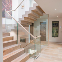 Support technique disponible – Escalier droit intérieur en acier zig-zag avec marches en bois et monte-escalier ouvert