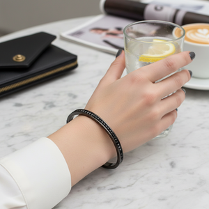 Braccialetti di colore nero 4mm di larghezza in acciaio inossidabile incernierato alla moda - Product Image 5