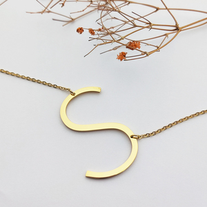 สร้อยคอทองชุบ 18K ดีไซน์เรียบง่าย ตัวอักษร A-Z 26 ตัว สร้อยคอแบบโซ่เส้นเล็ก จี้ตัวอักษร <span class=keywords><strong>S</strong></span> สร้อยคอสำหรับผู้หญิง ของขวัญเครื่องประดับ - Product Image 5