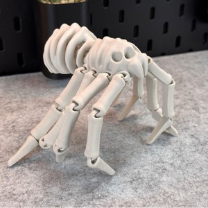 Juguete de Esqueleto de Araña de Plástico Impreso en 3D con Articulaciones Móviles, Regalo Creativo de Halloween para Decoraciones de Fiestas Infantiles - Product Image 3