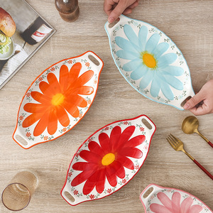 Assiettes en céramique en gros pour usage domestique, résistantes aux hautes températures, esthétiquement plaisantes, luxueuses, à motif floral, avec deux poignées, pour poisson. - Product Image 3
