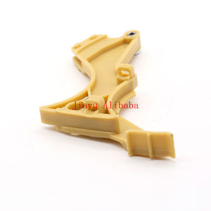 Deslizador de riel de guía del tensor de la cadena de distribución del motor N46 N46B20E N46B20B para <span class=keywords><strong>BMW</strong></span> E87 E88 E82 E90 E93 E92 X1 120i <span class=keywords><strong>320i</strong></span> 11317505608 - Product Image 2