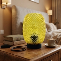 Lampe de table en verre de style nordique, minimaliste et créative, pour chambre à coucher, hôtel, style postmoderne