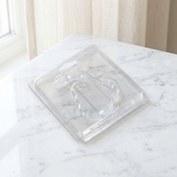 Emballage blister tri-pliant personnalisé en PET/PP transparent avec logo sur mesure, matériaux recyclés, ajustement sécurisé et trou de suspension pour l'affichage de marchandises de concert