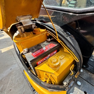 รถขุดไฮดรอลิกขนาดเล็ก CAT304CR ยี่ห้อแคทเทอร์พิลลาร์ ผลิตในญี่ปุ่น ราคาประหยัด ขนาด 4 ตัน ความจุบุ้งกี๋ 0.12 ลูกบาศก์เมตร กำลัง 15 กิโลวัตต์ น้ำหนัก 4100 กิโลกรัม - Product Image 6