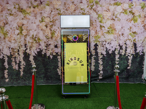 Nouvelle borne <span class=keywords><strong>photo</strong></span> numérique 32 pouces avec imprimante, support et éclairage RGB, logiciel <span class=keywords><strong>photo</strong></span> <span class=keywords><strong>gratuit</strong></span>, impression instantanée pour événements - Product Image 1