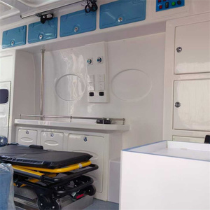 2025 Nuevo 4x2 Diesel Fuel Transmisión manual Ambulancia Equipo de cuidados intensivos - Product Image 5