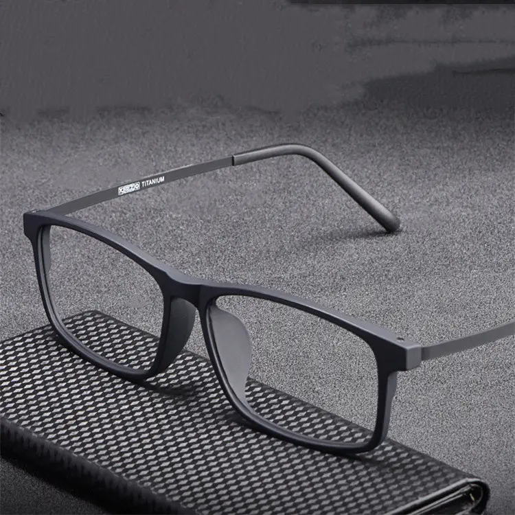 Marco de gafas de titanio puro 2024, logotipo personalizado, ultraligero, cómodo, gafas para miopía, lectura, gafas graduadas ópticas