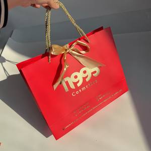 Recyclable Red Paper <b>Bag</b> T-shirt Sweater Packaging Gift Handle <b>Bag</b> Custom Logo Cosmetics Shopping <b>Bags</b> for Small Business - Product Image 2