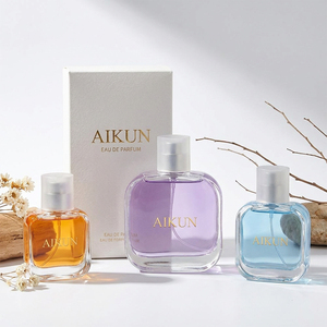 น้ำหอม Aikun ขนาด 30 มล. 50 มล. ขั้นต่ำในการสั่งซื้อน้อย รับผลิตตามแบบที่ต้องการ ขวดแก้วทรงกลม ปั๊มฟอยล์ทอง โลโก้สั่งทำได้ กลิ่นหอมติดทนนาน ชุดของขวัญน้ำหอมสำหรับร้านค้าปลีก - Product Image 1