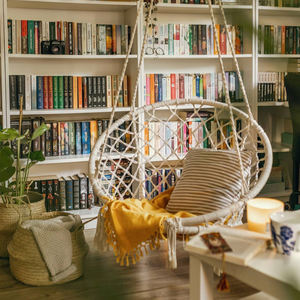 Mobilier d'extérieur <span class=keywords><strong>chaise</strong></span> <span class=keywords><strong>de</strong></span> <span class=keywords><strong>jardin</strong></span> <span class=keywords><strong>jardin</strong></span> <span class=keywords><strong>romantique</strong></span> et à la mode hamac dortoir rond macramé fait à la main <span class=keywords><strong>chaise</strong></span> suspendue balançoire - Product Image 1