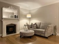 Bester Preis Moderne Luxus 180g PVC Weich filz Linoleum Boden rollen Verschleiß feste LVT Kunststoff matten Click Roll LVP Plank Custom